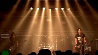 Video RATTLE BUCKET - ROCK FOR PEOPLE - RETURN (LIVE)