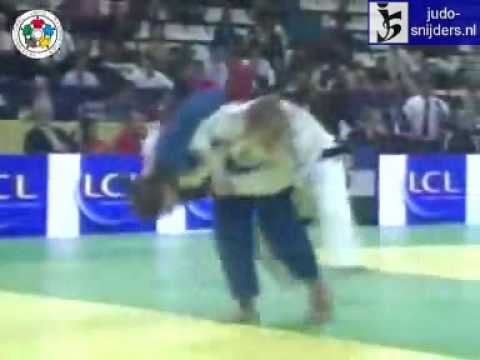 Judo 2009 Paris: Kelmendi (IJF) - Lisson (GER) [-52kg].