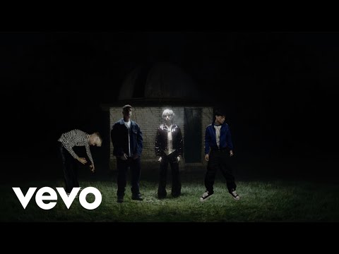 BRINCANDO REMIX - COSMIC KID FT. KNAK, BHAVI & STRANGEHUMAN (Video Oficial)