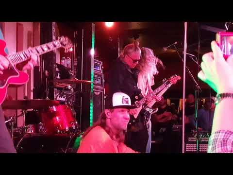 Andy Taylor and Reef Bringing Me Down