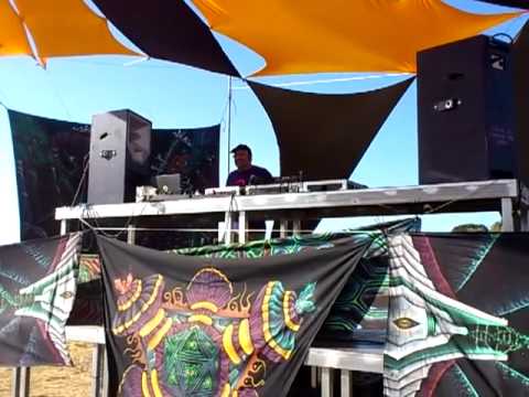 Skyhighatrist @ Chaotic madness