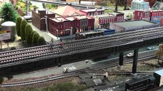 preview picture of video 'Elevated Subway In HO Scale (2D or 3D)'