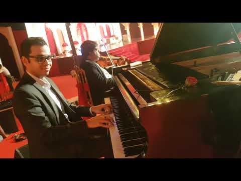 Mark F Parakh, Rashid Khan & Deven Pandya play 'Kabhi Main Kahoon' from Lamhe