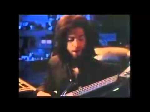 Prince | Partyman | Recording bass track [short clip]