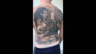 Jungle queen - tatuaggio realistico su schiena