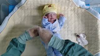 Download the video "#newborns #baby #pregnant women giving birth#multiple births#twin"