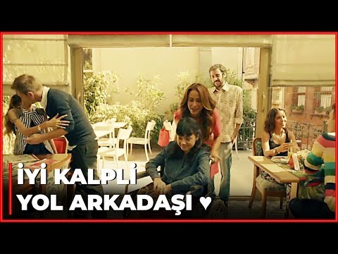 Deniz, Narin'e Tekerlekli Sandalye Aldı ♥ - Merhamet 25 Bölüm