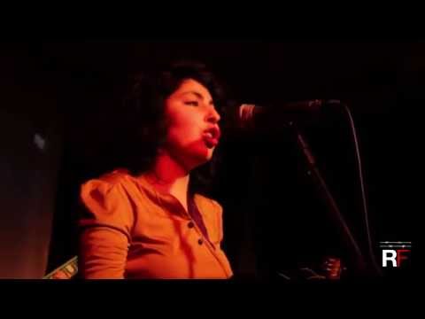 Sofía Viola y su combo Ají  - La Huella en el Cemento / RANCHO FRENESÍ