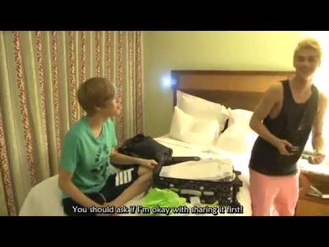 [Eng] Teen Top in Hawaii - Bag Inspection N.A.P Cut