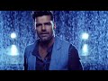 Ricky Martin  -  Entre el amor y los halagos