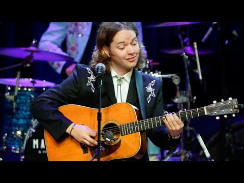 Ralph Stanley's "How Mtn. Girls Can Love" Billy Strings, Worcester, MA