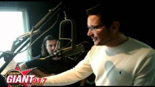 Ty Herndon Sings Sports