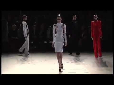 Mugler Women's Wear Runway Fall/Winter 2012-13 by Trendstop.com