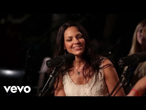 Joey+Rory - Heart Of The Wood (Live)