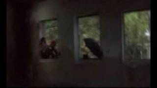 Tragic Queen - Houdini Blues