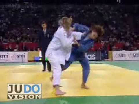 JUDO 2009 Tournois de Paris: Kitty Bravik (NED) - Audrey La Rizza (FRA)