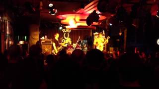 High on Fire - &quot;Speedwolf&quot; (Live at Turf Club)