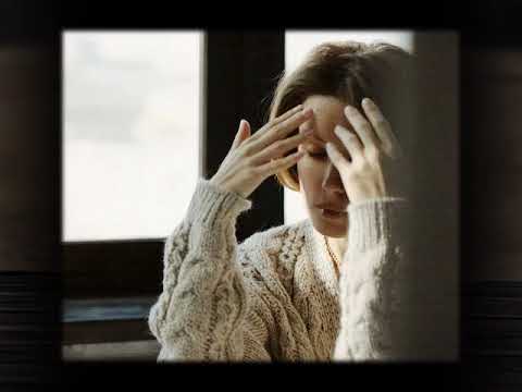 Uma sala cheia de rosas