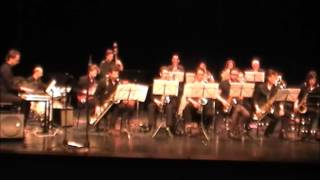 Jumpin' at the woodside by the Saint-Michael's Big Band