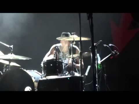 BILLY IDOL Band Erik Eldenius Drum Solo (Hollywood, FL 9/21/15)