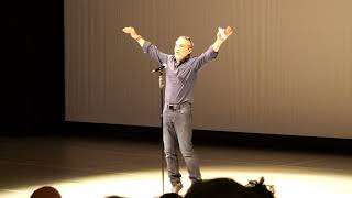 Jürgen Kuttner - Joseph Beuys Sonne statt Reagan Volksbühne Berlin (März 2024)