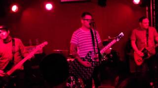 Hawthorne Heights - "We Are So Last Year" LIVE at the Slidebar - Fullerton, CA 10/18/2015
