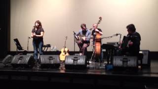 (790) Mary Black &amp; Zachary Scot Johnson Golden Mile thesongadayproject Babes In The Wood Live