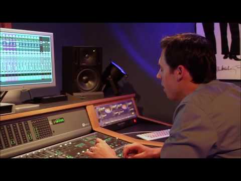 In the Studio with Valiancy