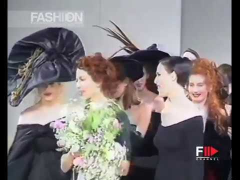 KATHARINE HAMNETT Fall 1988/1989  London - Fashion Channel
