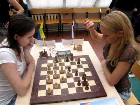 2010-09-15 M.Muzychuk - Bivol World Woman Chess Blitz