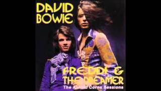 Arnold Corns - Moonage Daydream Live @ Radio Luxemburg Studio