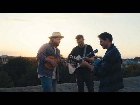 Mighty Oaks - Endless Summer (Rooftop Acoustic)