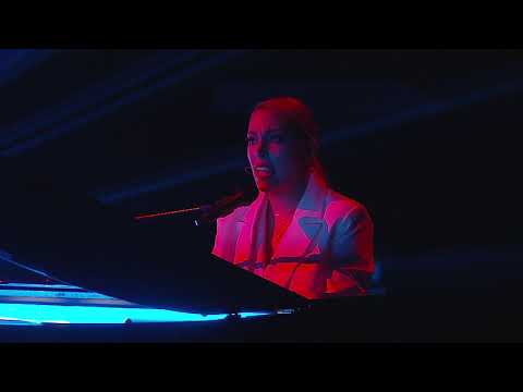 Radvilė ir Liepa - In my blood | Dainuok su manim