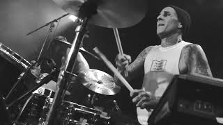 The Fever 333 Live - Hunting Season ft. Travis Barker