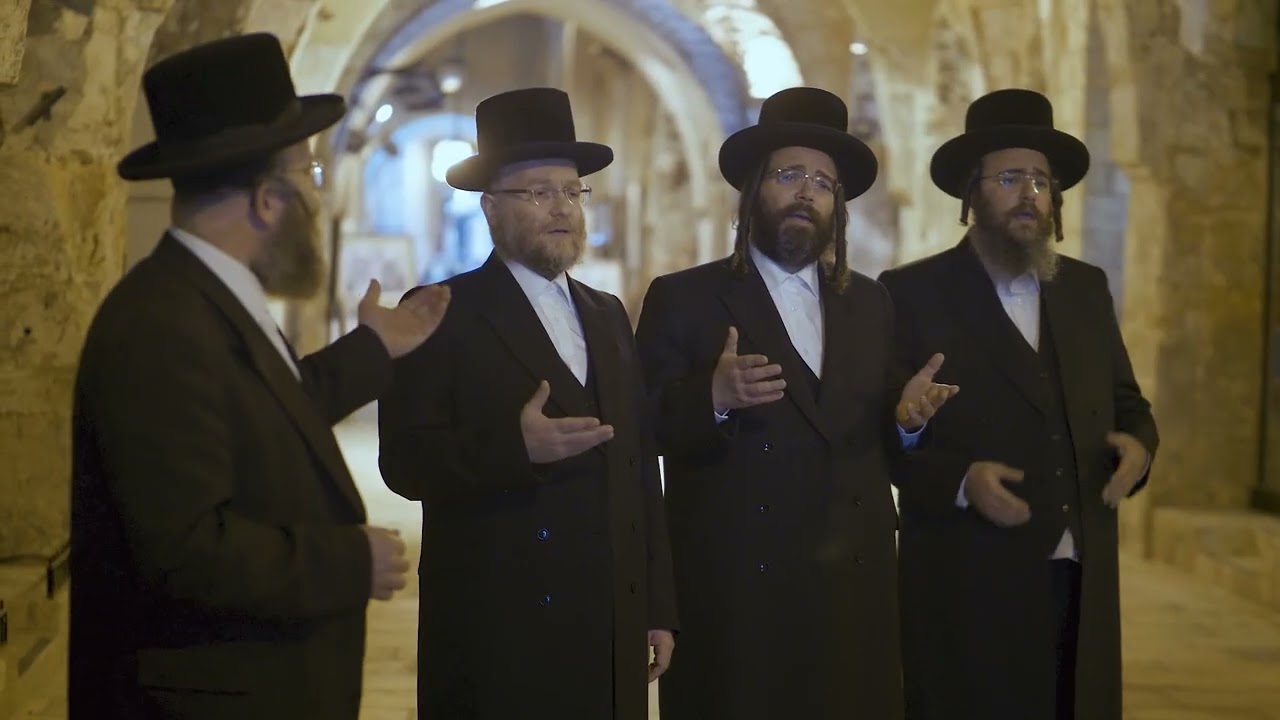 והביאותים | מנדי רוט, יצחק יעקב רוט, מקהלת ויז'ניץ שרים את לחנו של דוד גולדברג | צפו