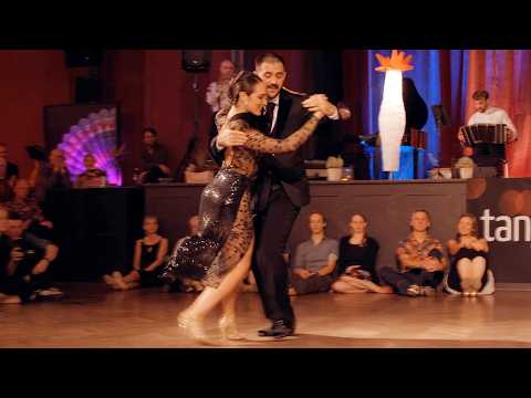 Dulce Lauria and Adrian Romeo Ferreyra – Viejo portón at Tango Tage Halle 2024