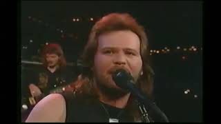 Travis Tritt | Put Some Drive In Your Country (Live)