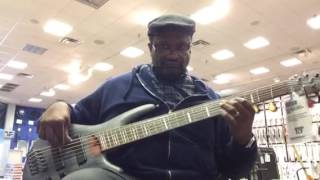 Video thumbnail for Ibanez SRFF806: Super Comfortable and Great Tone! by Below Average Joe