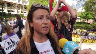 Стотици майки казаха "не" на стратегията за детето