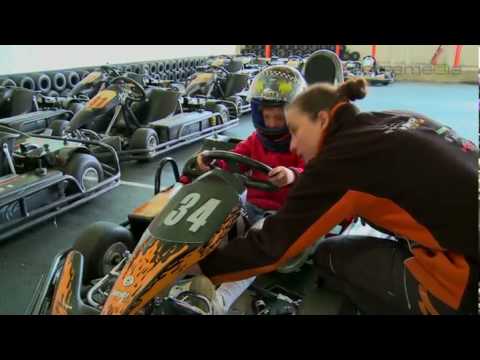 Mobikart Fun Racing GmbH, Berlin; Grossartige Kart-Hallenbahn: FREIZEIT, HOBBY & SPORT: ...