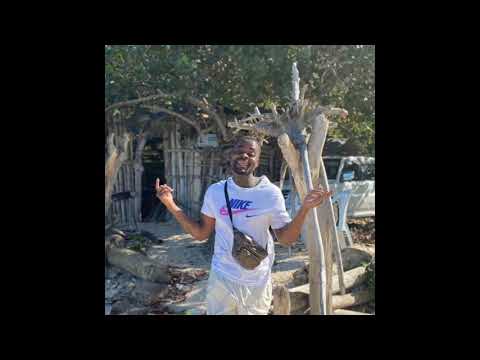 *Exclusive* Mitch x Smuggzyace