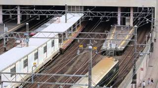 preview picture of video 'Hokuriku Shinkansen JR Kanazawa Station 北陸新幹線 JR金沢駅と在来線'