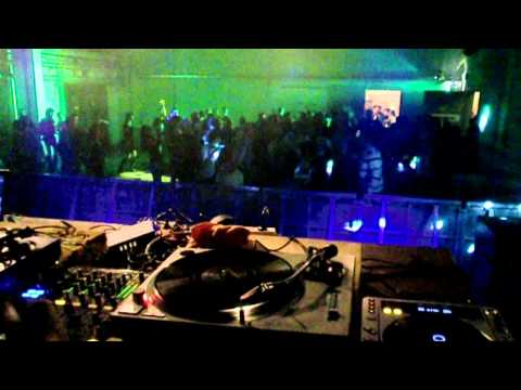 D2ELECTRIX - LIVE @ TON AUS STROM [06.11.2010]