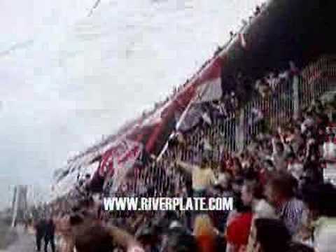 RECIBIMIENTO DE RIVER EN LA BOMBONERA SEGUNDO TIEMPO