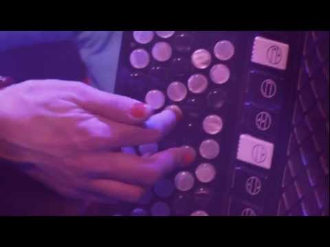 Johanna Juhola Trio: Mummot - Grannies music video