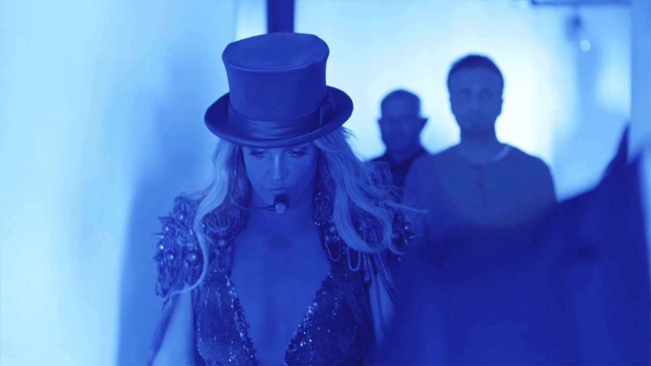 Britney Spears - Apple Music Festival 10 (Backstage Short Film)