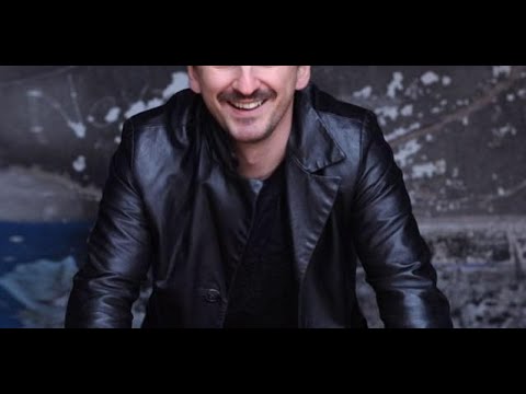 Më dhemb shumë/  Më mirë thuaj jam serb, se kosovar, s’ka kosovarë, ka vetëm shqiptarë