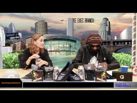 Iza Lach & Snoop Discover That Stevie Wonder Can SEE!!!