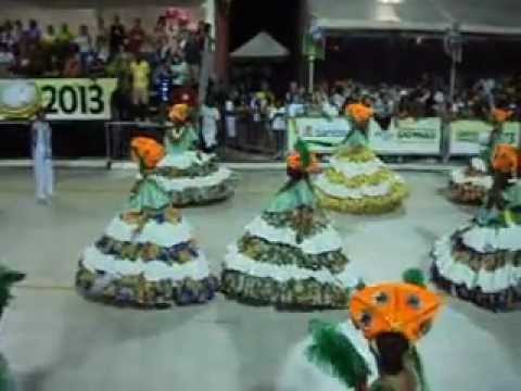 Desfile da Real Mocidade Santista 2013