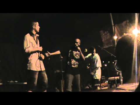 S.N.A.C & Dj Krea - Concierto fiestas alternativas Santa Coloma de Gramenet (6)